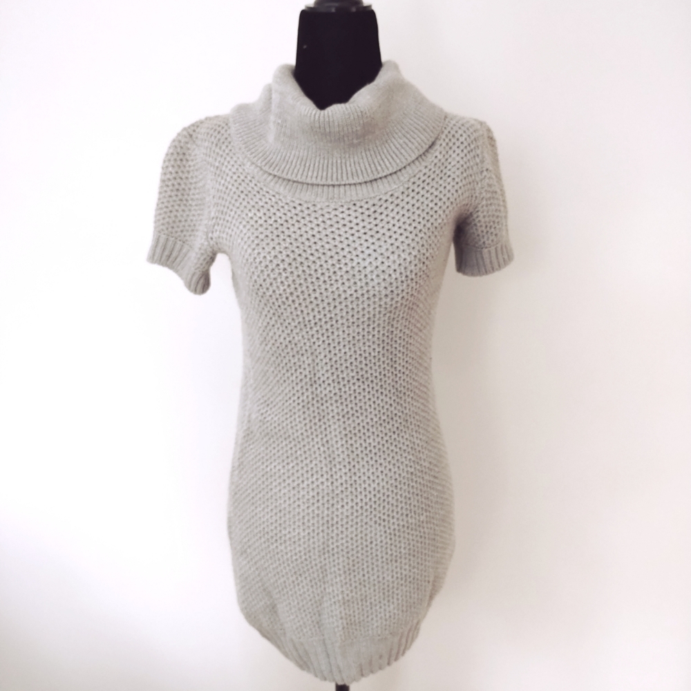 ✨3/$15 Suzy Shier | Open Stitch Tunic/Dress